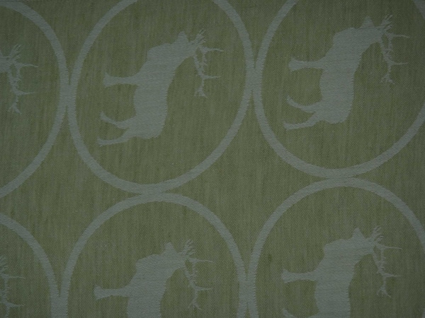 Design 22 Hirsch im Kreis Jade
