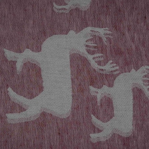 Design 23 Hirsch im Rudel Bordeaux