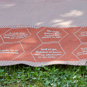 Strandtuch Julia | 100% Bio-Baumwolle | Genre: LIEBE | Farbe: Orangerot | Handtuch 65x140cm oder Liegetuch 130x200cm